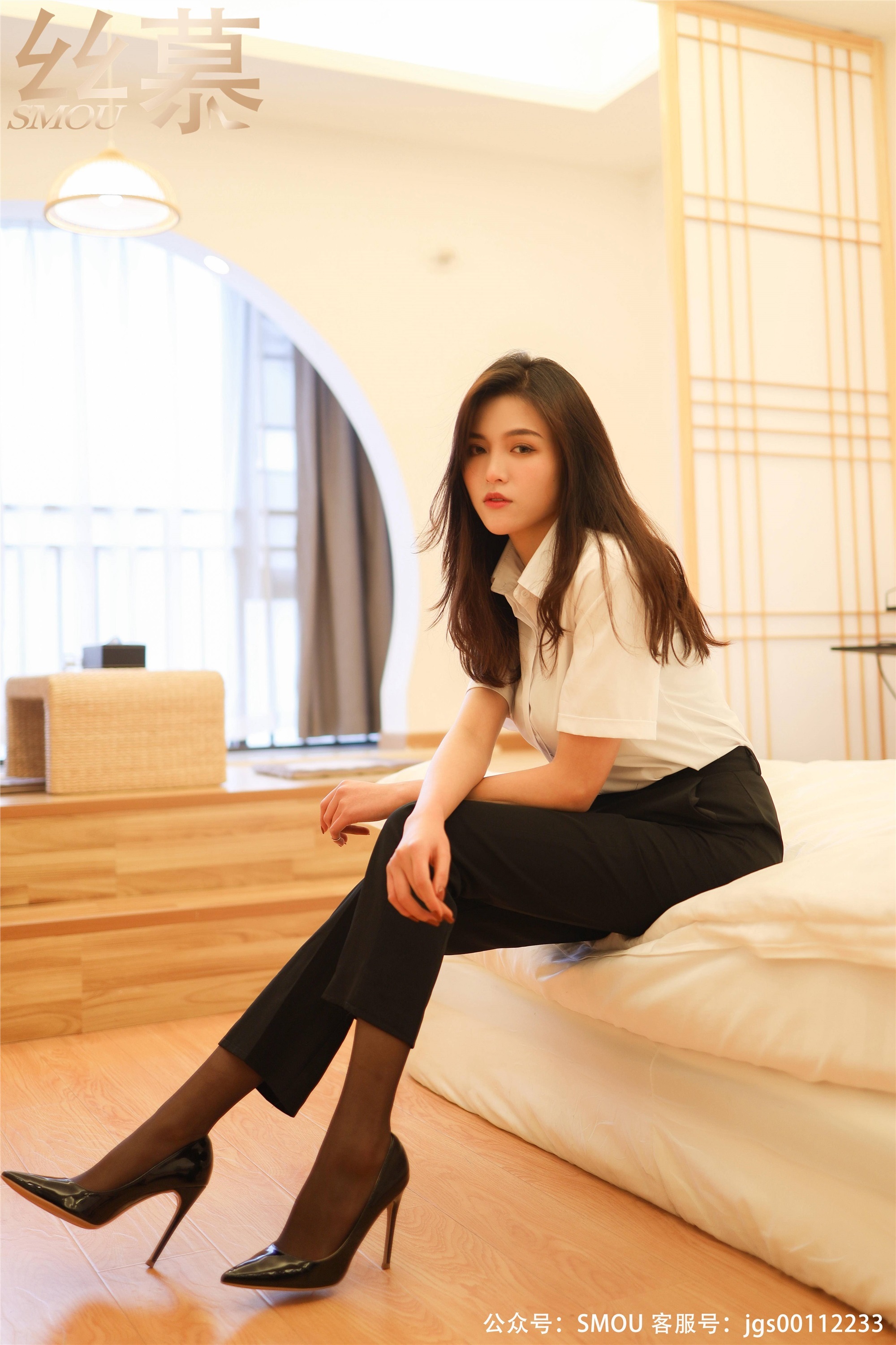 丝慕写真 SM451 天天一元 模特：泡芙《裤里丝小tip》